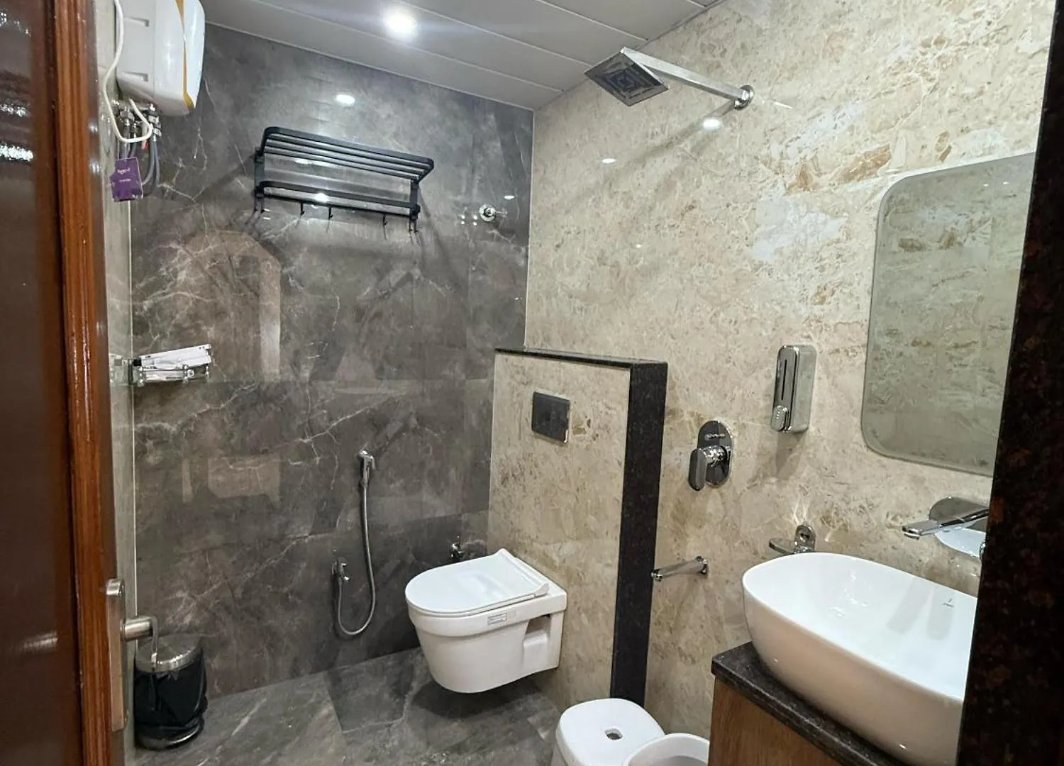 바라나시 Benaras Bliss B&B